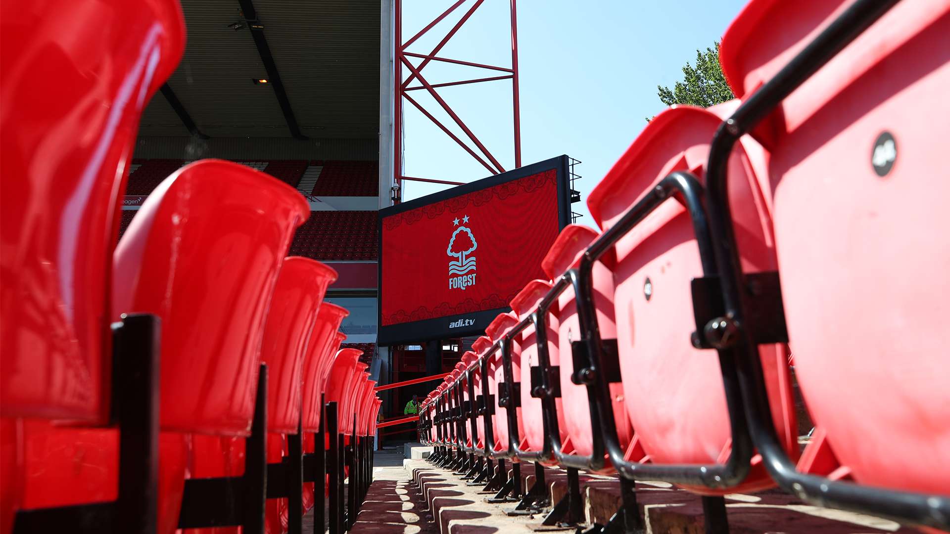 九游娱乐网址-16日综合：巩立姣泪别收官之战，樊振东王曼昱双双卫冕成功