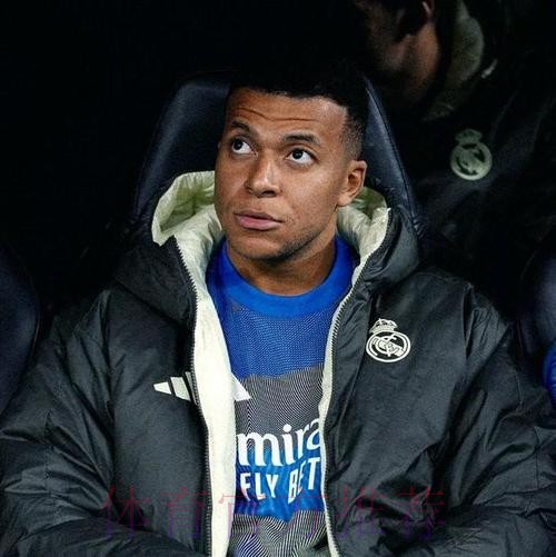 马卡报:西超杯决赛姆巴佩预计替补 贡萨洛首发 马卡报:西超杯决赛姆巴佩预计替补 贡萨洛首发